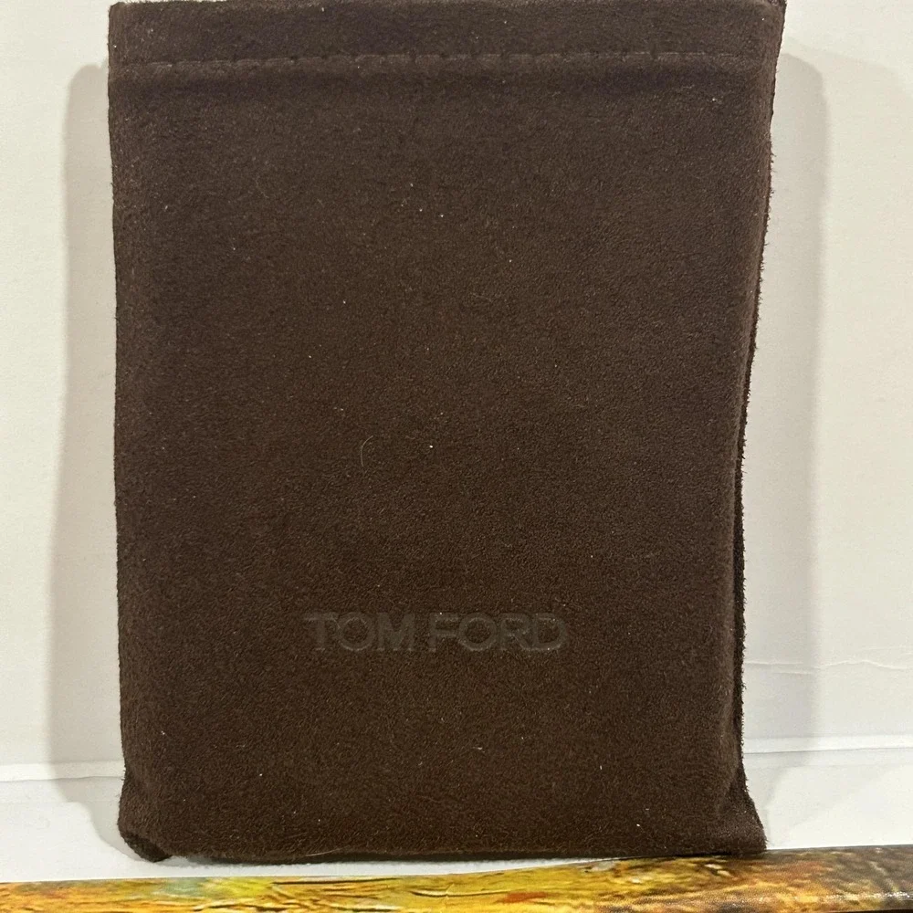Tom Ford Eye Color Quad 48 Peach Glamour 0.18oz 5.2g Shimmer Matte Eyeshadow